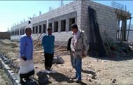مدير عام مكتب التربية والتعليم بالضالع يتفقد سير العمل في اعادة بناء مدرسة الوبح