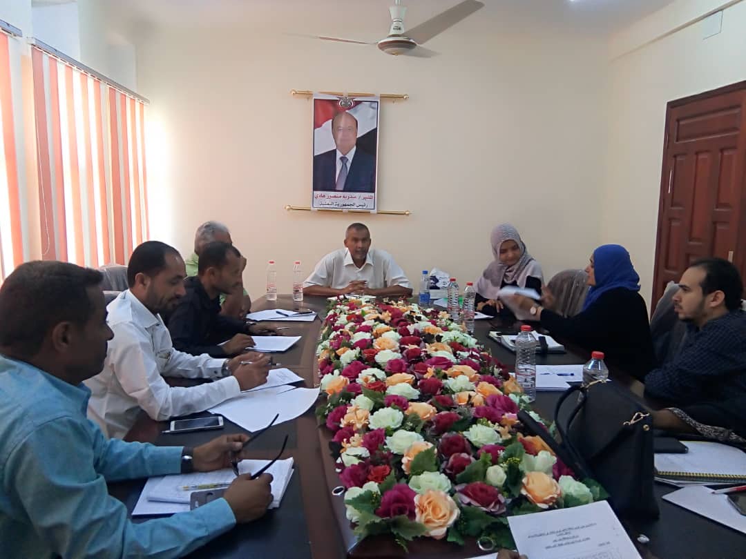 وزارة التربية تلتقي بمنظمة كير الدولية في العاصمة المؤقتة عدن