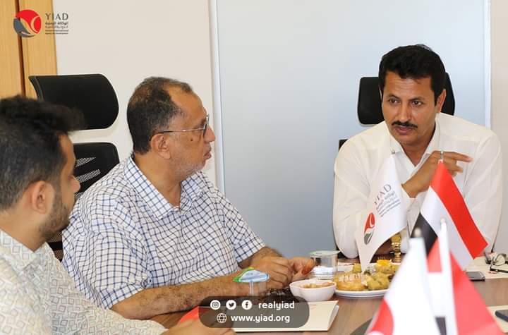 نائب وزير التربية د. العباب يلتقي رئيس الوكالة اليمنية للتنمية الدولية بتركيا