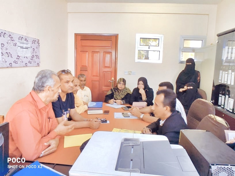الإدارة العامة للأنشطة المدرسية بديوان وزارة التربية تعقد لقاءا بإدارة الانشطة فرع عدن