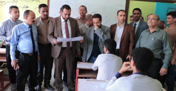 وزير التربية يدشن اختبارات شهادة الثانوية العامة في المحافظات المحررة