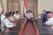 نائب وزير التربية يناقش مع مجلس أمناء مجمع المتفوقين بمأرب نتائج القبول للعام الدراسي الجديد